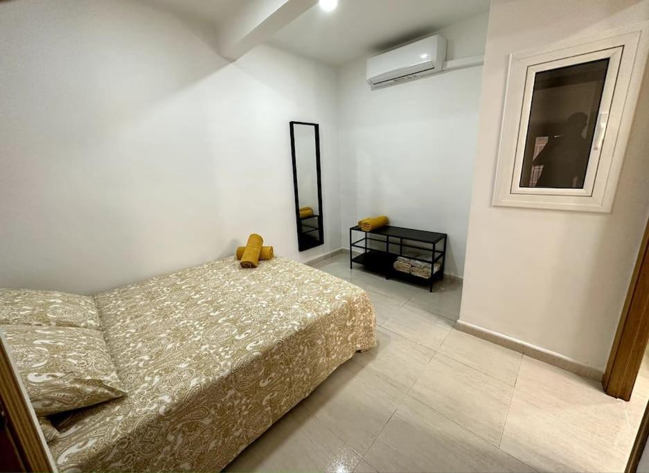 Little Horse Apartments 2 Tarragona Ngoại thất bức ảnh