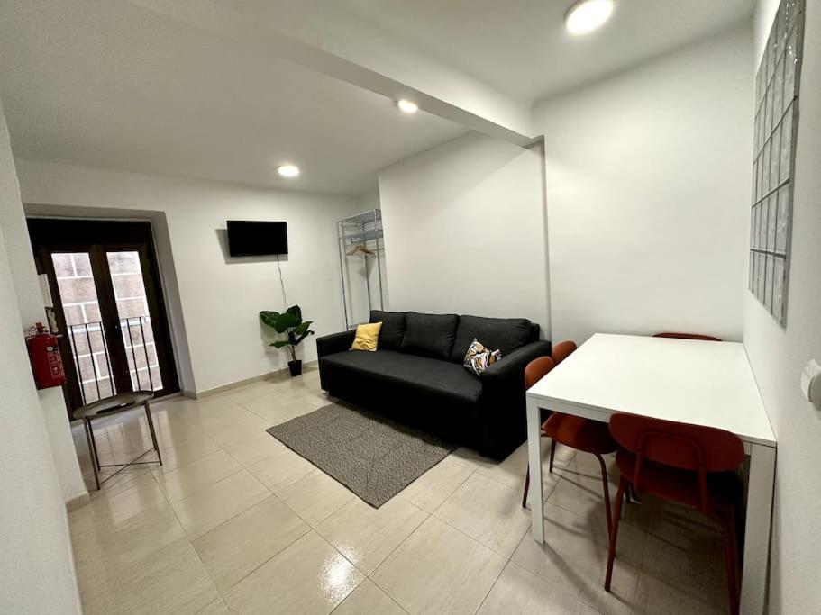 Little Horse Apartments 2 Tarragona Ngoại thất bức ảnh