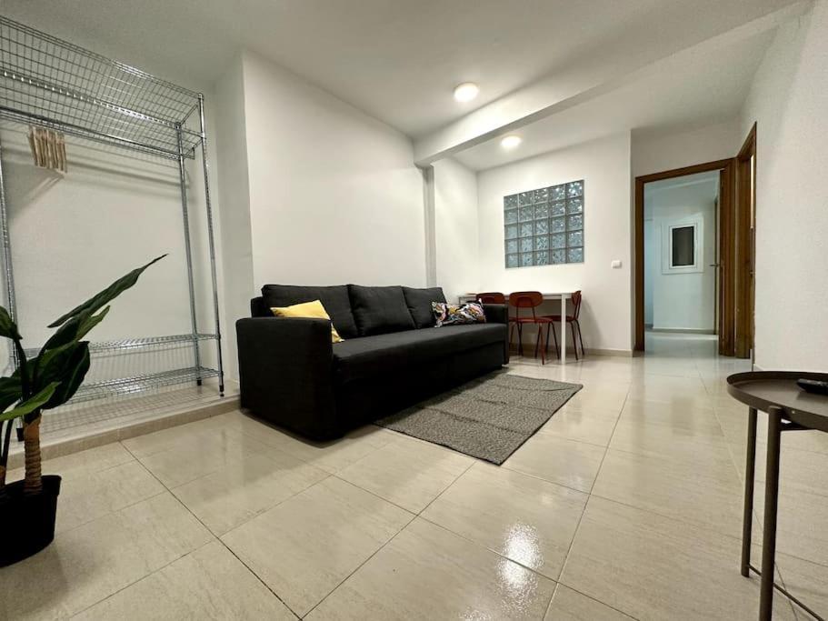 Little Horse Apartments 2 Tarragona Ngoại thất bức ảnh